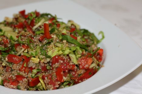 Salata cu quinoa